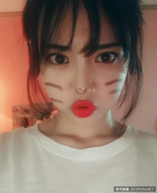 露臉兩分鐘值韓幣2億多身價媲美小咖藝人，一句「歐爸呀」讓網友陷入熱戀新生代BJ