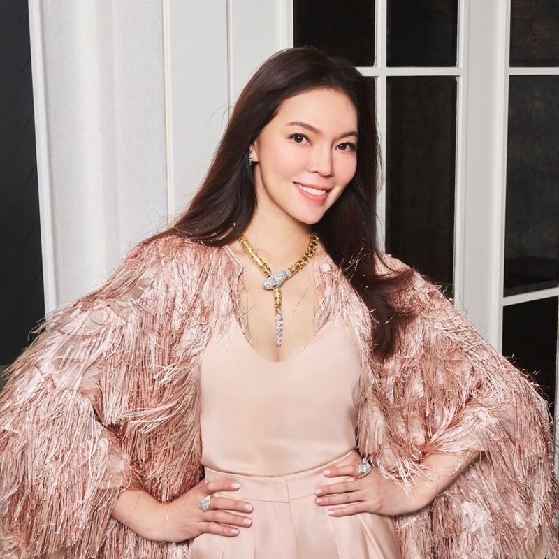 郭台銘愛女開完演唱會！曾馨瑩突宣布「新喜訊」　圈內大咖全到了