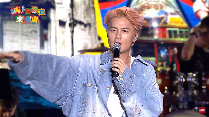 吳克群台東開唱誠意十足!當眾脫光露大肌 有感太多颱風將捐出酬勞