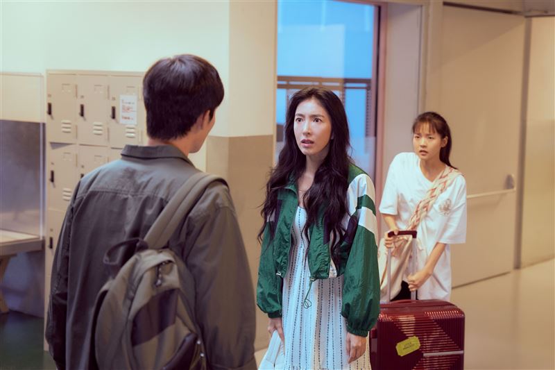 牧森《影后》對槓楊謹華!力挺詹懷雲「背後環抱」太有愛網喊:在一起