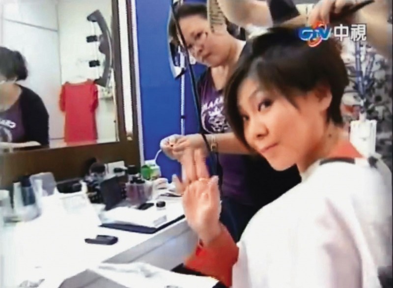 彭愛佳霸凌下屬業界早傳開 員工手抖、失眠得看身心科