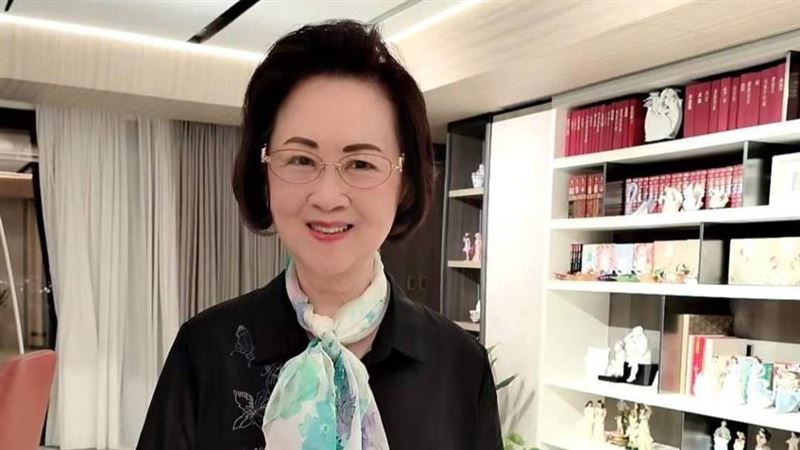 瓊瑤今火化採花葬!家屬沉痛「她總算等到這刻」 上千網哀悼:永存心中