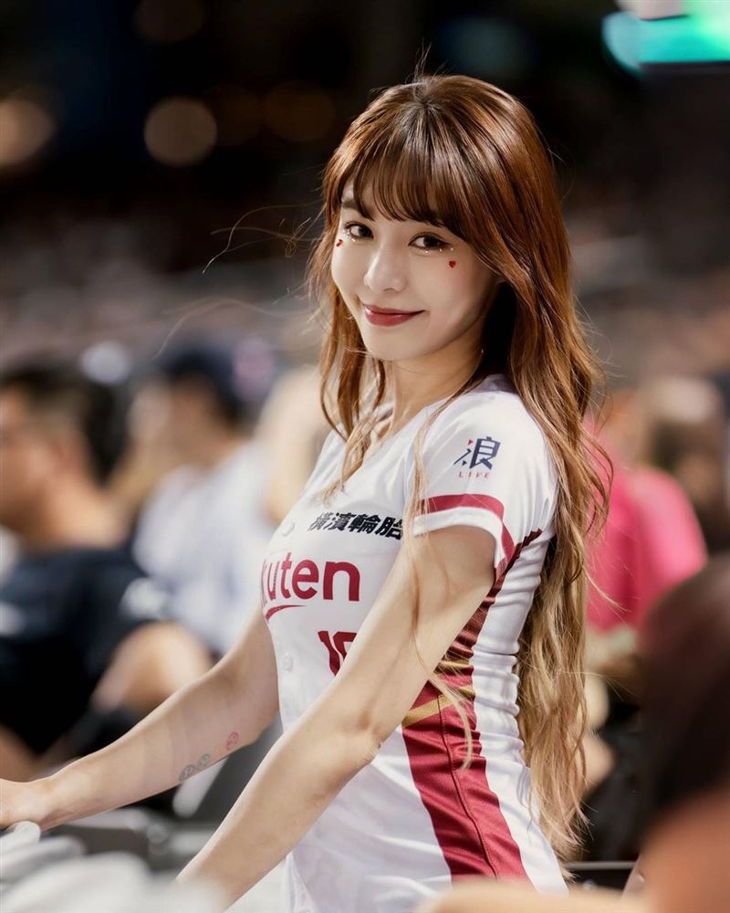 「最正啦啦隊」Yuri確定不續約樂天！另1人氣女神也爆出走　球團回應了