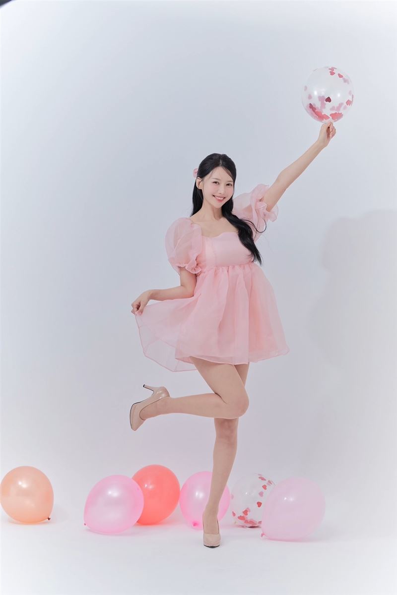 啦啦隊女神不藏了！李雅英突宣布「重大喜訊」　驚人新動向曝光