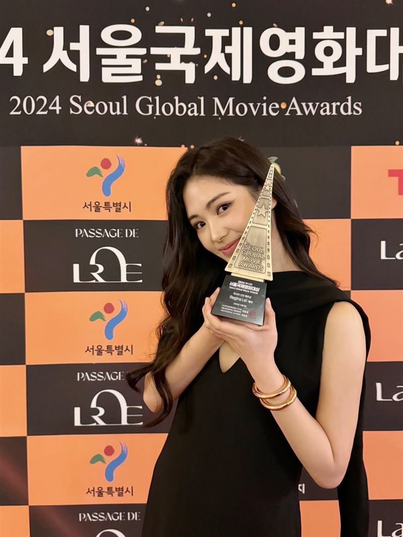 《八尺門》雷嘉汭登上國際舞台！流利韓文發表感言　抱獎笑喊：好重啊