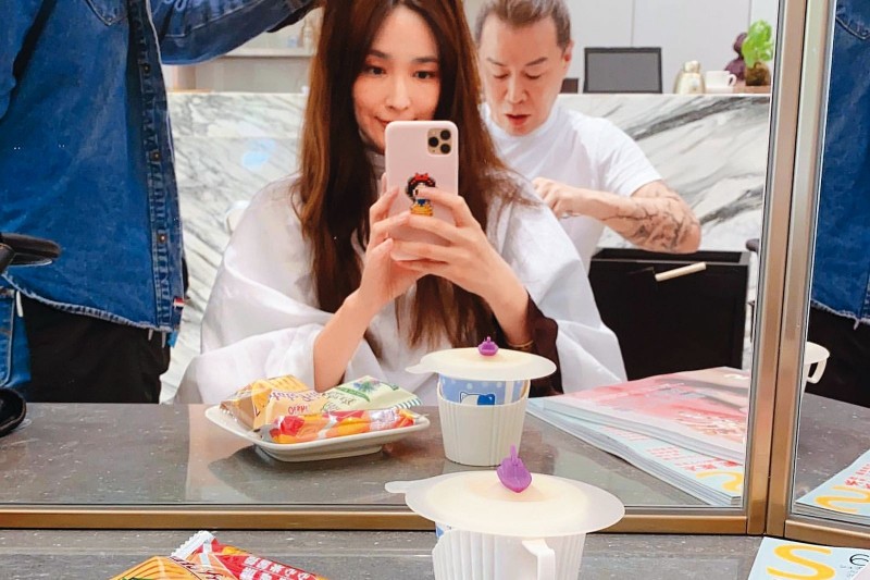 紀曉波活躍日本經手「粉色交易」 吳佩慈醋意滿滿探親反制