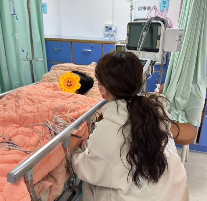 媽媽輪椅翻車腦出血「脫險出院了」!玉兔百感交集:心中大石放下