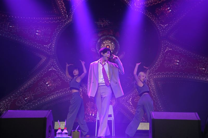 VIXX LEO來台賀新年！粉絲追星「請假理由難產」他1回覆網讚爆