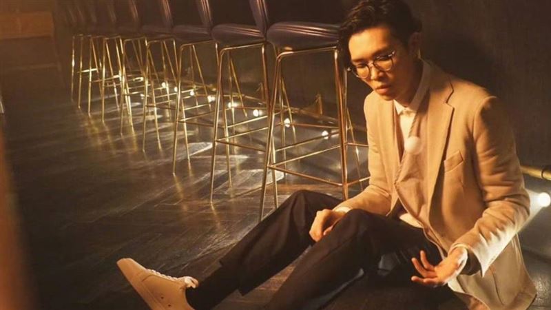 方大同41歲離世！他長年茹素不菸酒只喝白開水　唯獨戒不掉「1壞習慣」