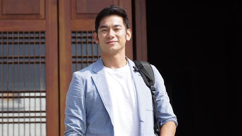 44歲冒險王亮哲殺進體壇！參加世界級排球比賽　感性發文說這句話