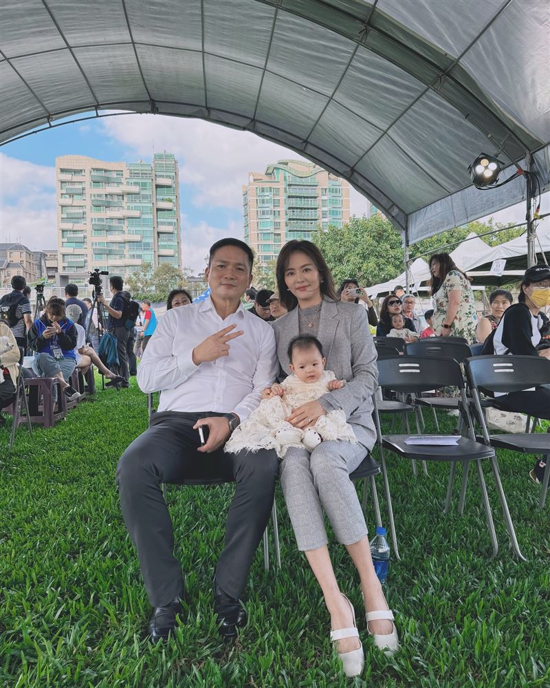 41歲女星嫁藥廠小開生三胎 驚吐身體這狀況「驚心怵目」揭為母真實心聲