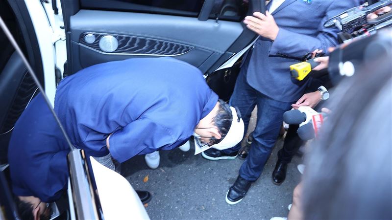 黃子佼「生日當天」狂買10歲女童性侵片！甚至購買女童臉書帳號