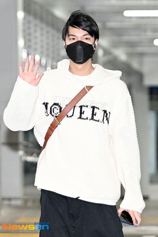 男神李敏鎬又腫了！零修圖崩壞照流出　網一看嚇喊：麵包超人見客了