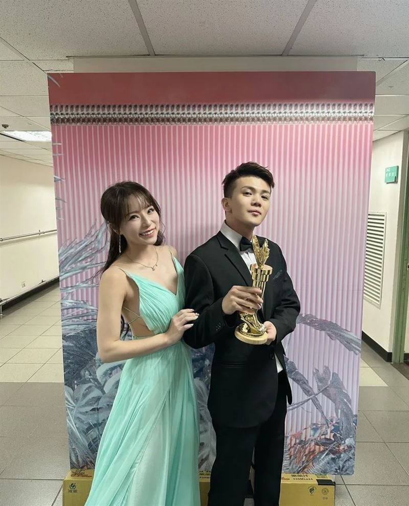 孫生性騷遭判刑「死性不改」又被抓包「上酒店」女友29字心碎發聲了！