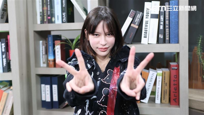 Keanna加入戰場！瘦子點名嗆&#216;ZI她這樣說　曾親密互動暈船會錯意