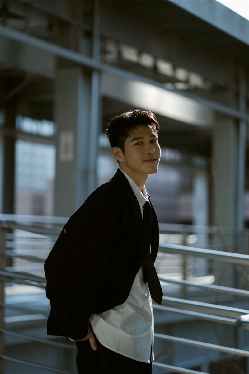 33歲吳岳擎已有台北2房！平時超省「出班只搭公車」　超節儉生活曝光