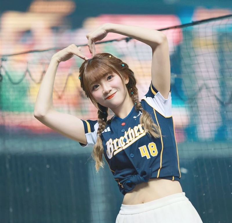 「峮峮接班人」離奇爆血染紅鞋！冼迪琦駭人傷勢曝光原因成謎