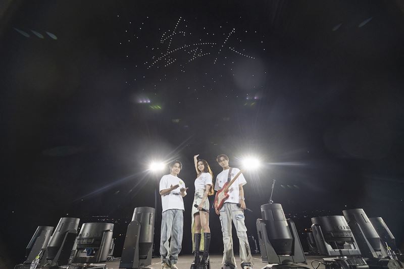 不是五月天!告五人嘉賓曝光5萬人暴動了 揭「還債內幕」