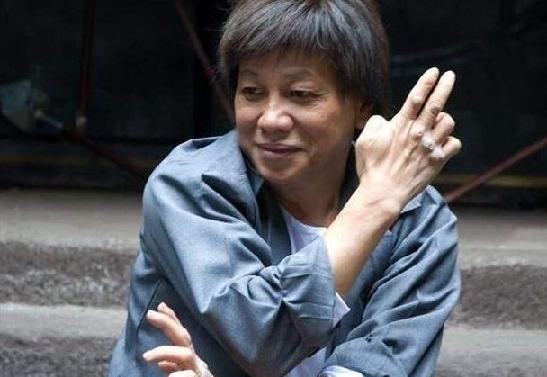他齊名李小龍…靠《功夫》再造經典！卻反怒罵星爺「虛偽」
