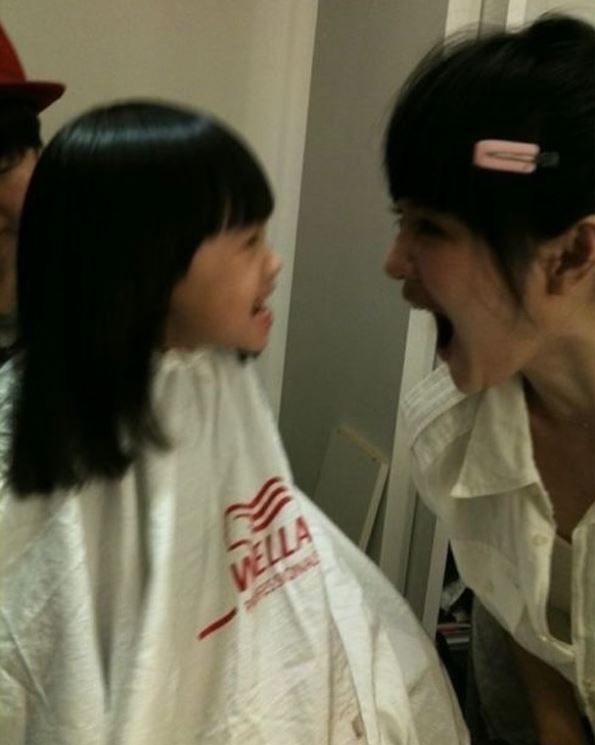 大S告白「你們都是我的孩子」！小S二女兒Lily長文藏洋蔥：約好天堂見