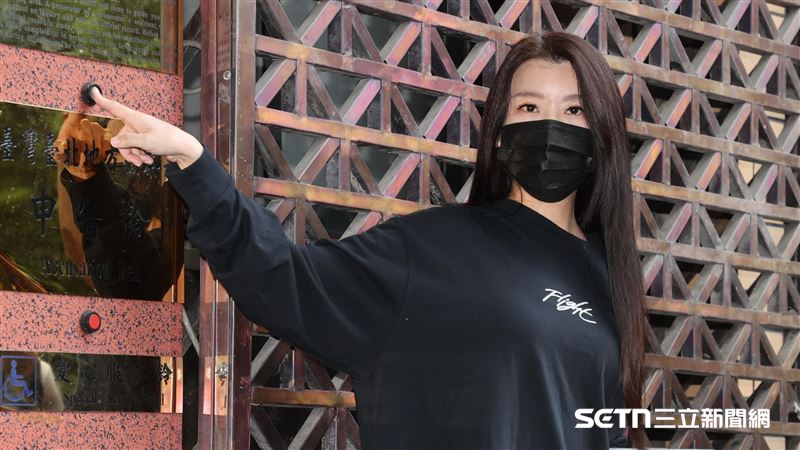 NONO五次性騷性侵一審無罪！小紅老師怒回應　難以相信也非常痛心