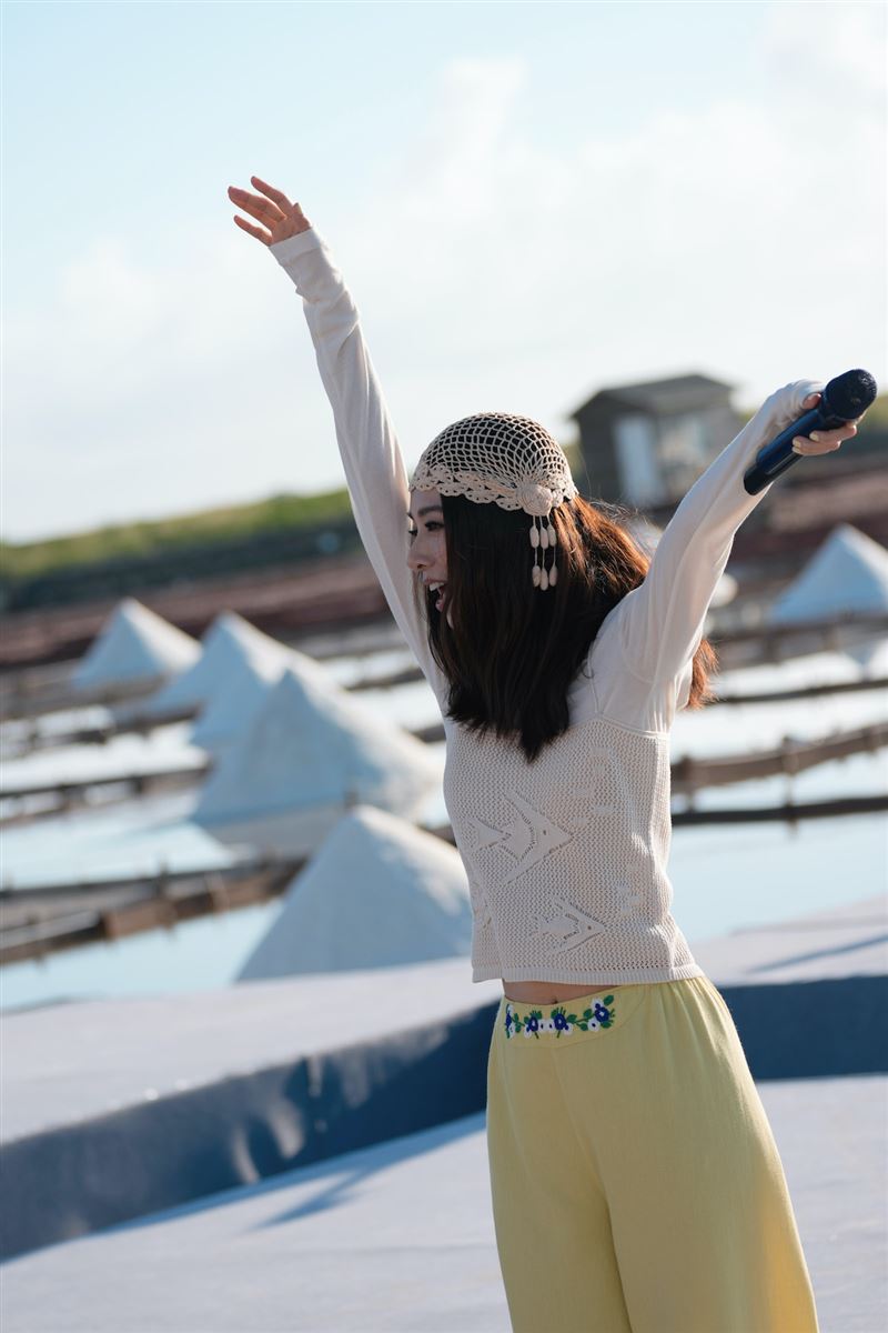 田馥甄演唱會改地點挨罵！首曝忐忑心情嘆「人生很難」媽媽不忍說話了