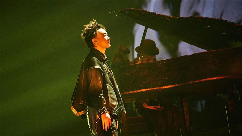 方大同逝世3個月！陳奕迅高雄場安可唱這首歌　全場勾起滿滿思念