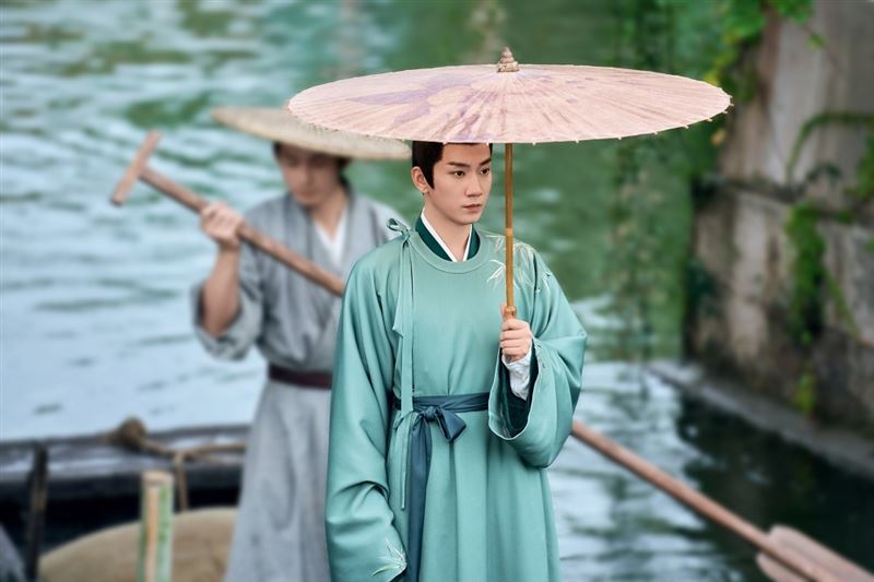 古裝男神上演「偽兄妹戀」!認了:非常複雜 失憶千金躲過滅門敢愛敢恨