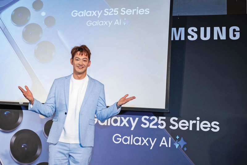 閃兵害慘棒棒堂2／電視台力捧當綜藝一哥　威廉4節目遭砍50萬月收飛了