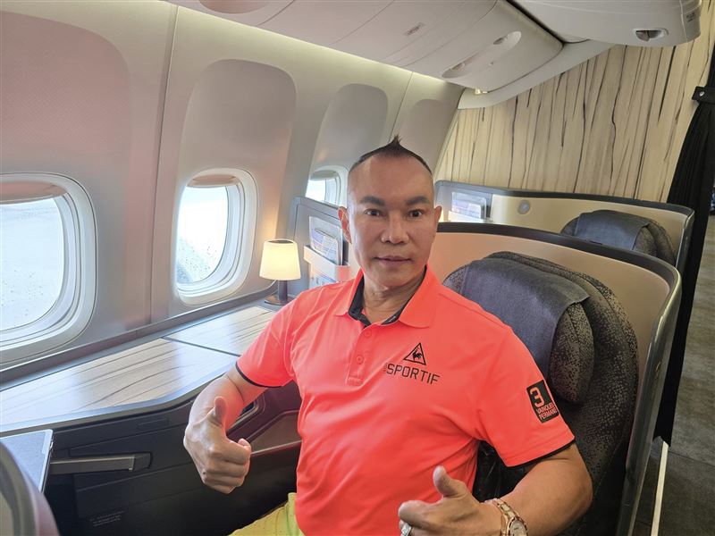 竹北吊車大王「26歲兒是處男」！相親小2歲雙胞胎　她嗨：乾爹變爹爹