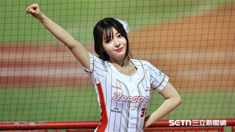 中職／「怪物新人」權喜原身體不適應援落淚？　龍隊發聲：不捨球隊連敗