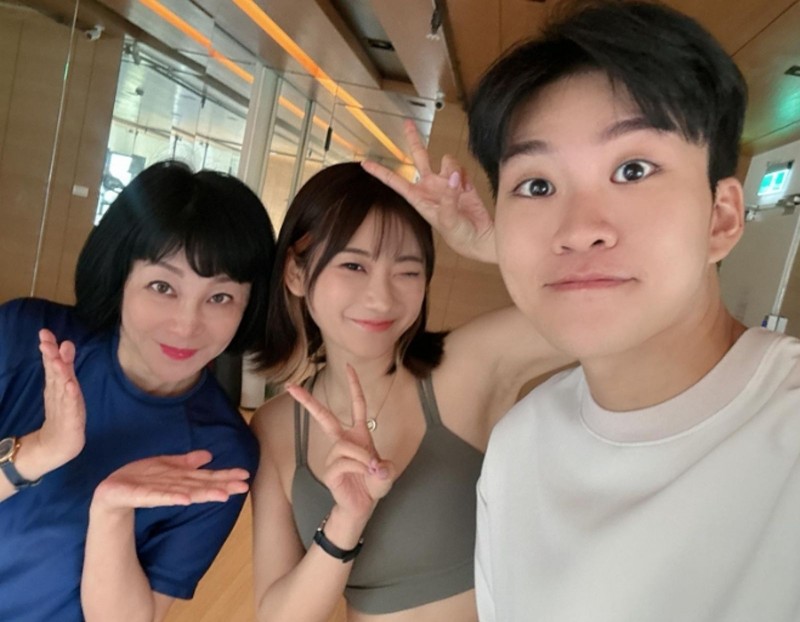 吳淡如去愛莉莎莎家學瑜伽　曝Joeman「太瘦」被美肌了