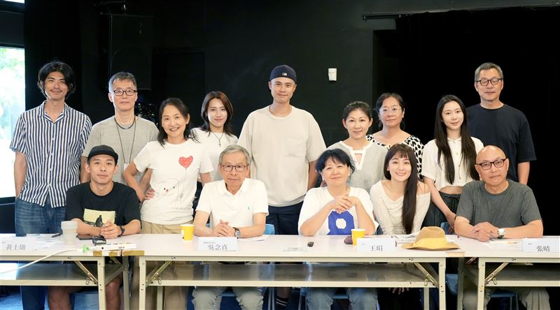 未婚夫看上家中其他女性 「渣男」竟忍不住哭了!嚇喊:史上第一次