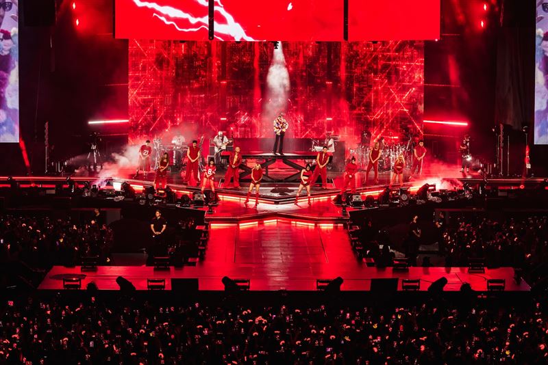 直擊／GD攻蛋第2天「狀態更好」中文告白「我也愛你」1.2萬人嗨翻