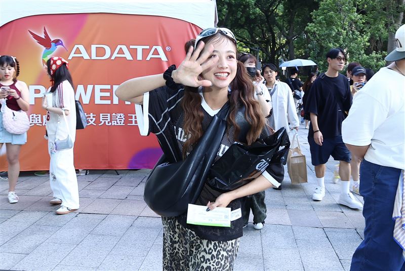 直擊／GD終場星光爆棚！鬼鬼、林柏宏現身　人群中驚見「大咖金曲歌后」