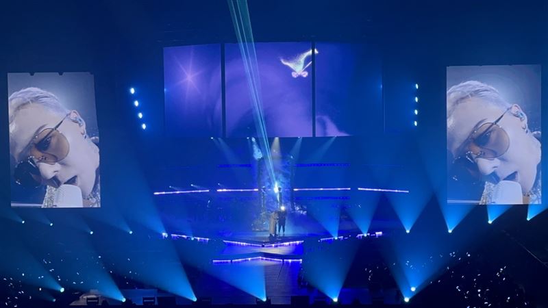 直擊／GD全新造型首度亮相！「中文學粉絲」甜喊：志龍　全場淪陷