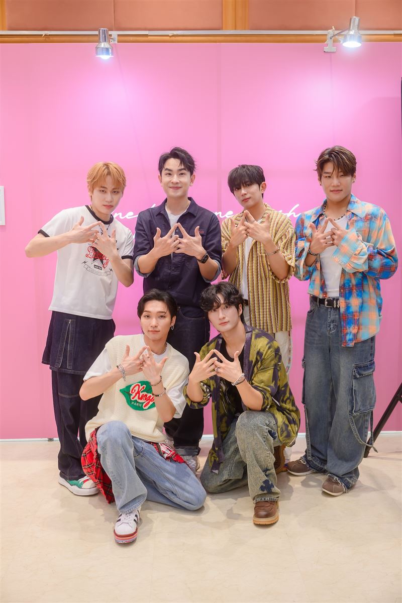 台8男神教學韓團台語！竟第一關就當機5秒「落漆」　遭虧：還要再練練