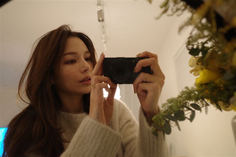 38歲傳奇混血前女優「大學姐」力挺現役AV！撂重話：敢瞧不起絕不原諒