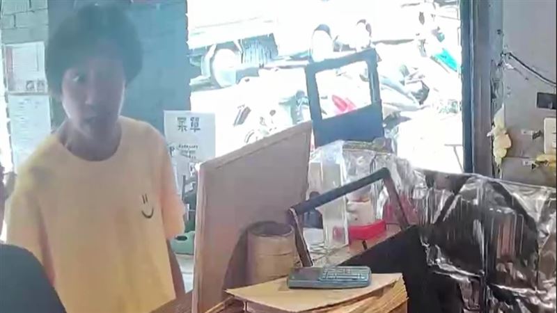 唐治平南港跟蹤阿嬤　店家揚言報案被嗆「來報警阿、隨便！」