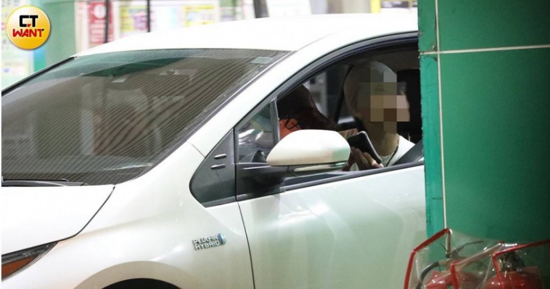 李芷霖男友身份曝光 鄧紫棋穩交Mark7年曾傳烏龍婚訊