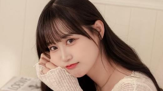 邊荷律宣布不叫外送了！只吃三明治＋牛奶　「暖心原因曝光」粉絲狂讚