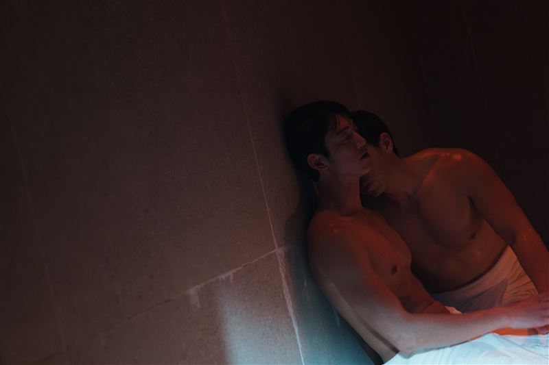 吳慷仁「被孤獨籠罩」！現身同志三溫暖洩慾　畫面曝光網驚呼：太炸裂