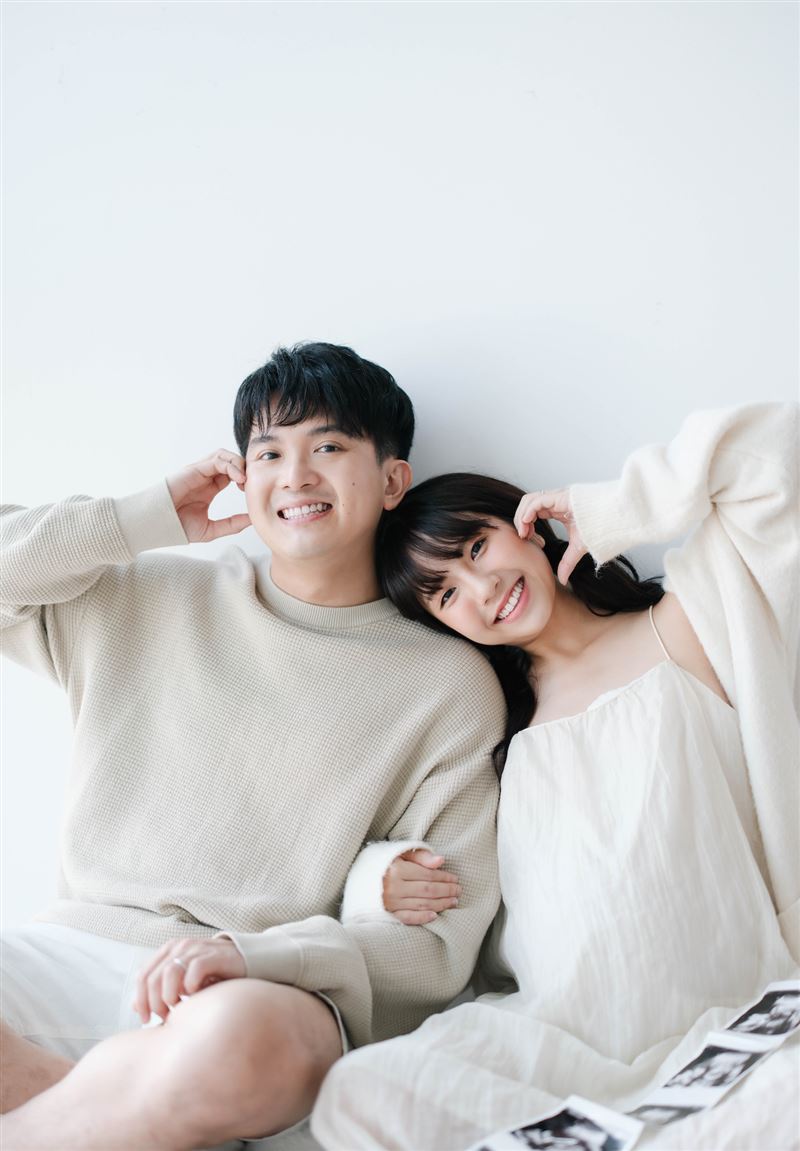 恭喜人氣網紅夫妻生了!她懷孕「確診妊娠糖尿病」尪痛哭吐無助心聲