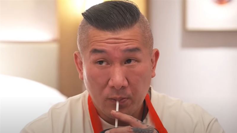 館長抵達深圳開播了　遇棘手問題難解！哀嚎：再這樣就毀了