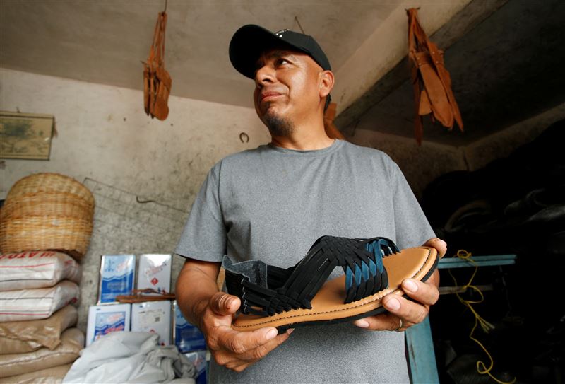 墨總統上火線批愛迪達文化挪移　設計師道歉承認未取授權將面對司法究責