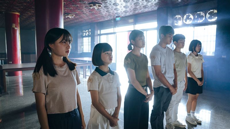 天心「遭小三燙死」躺太平間演遺體　老公現身靈堂被罵爆：虛偽噁心可惡