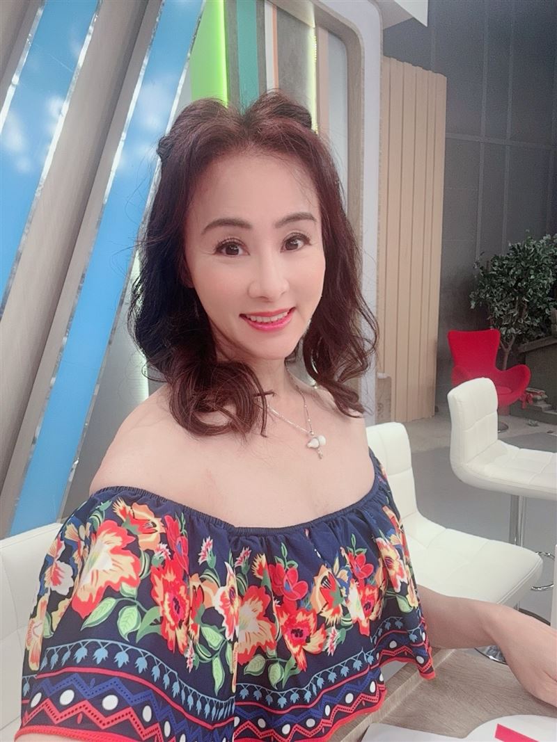 台八女星媽重摔！急送醫開刀「骨裂兩半」　現幻覺：好多小朋友跑來跑去