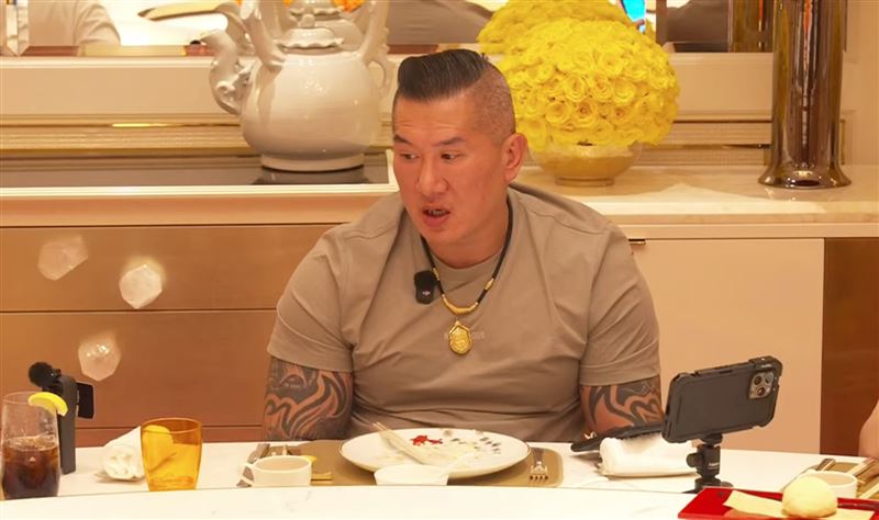 館長舔共失敗、帳號被封！閩南狼預言：會再跳反一次　揭中共捧殺目的