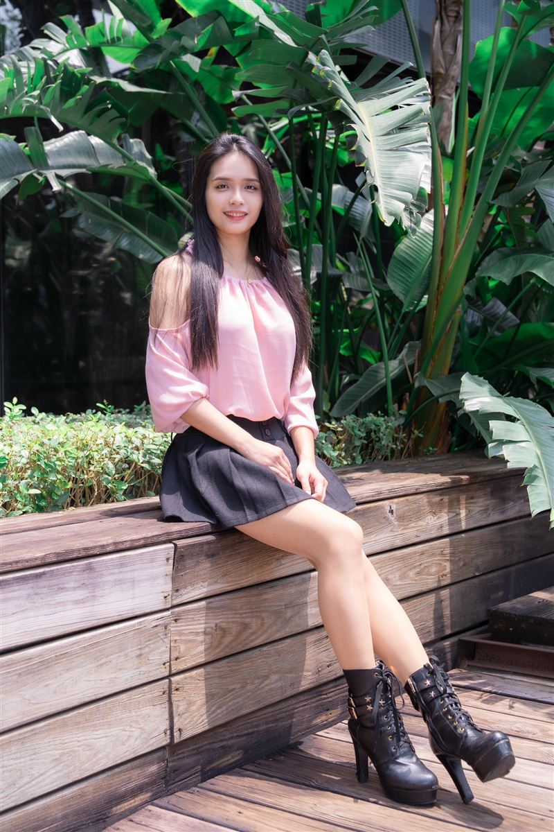 獨家／進殯葬業求生！28歲女星「誤把活人塞冰櫃」挨轟　真實收入曝