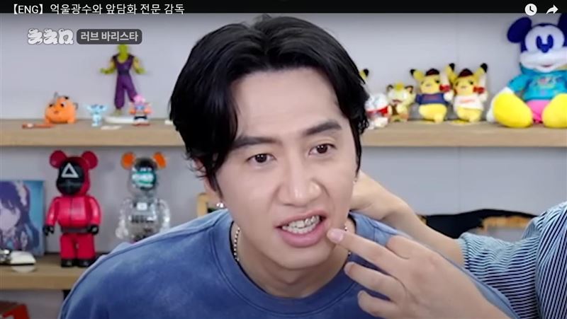 40歲李光洙為戲「砸錢鑲金牙」畫面曝　慘被坑喊話導演：真不付錢嗎